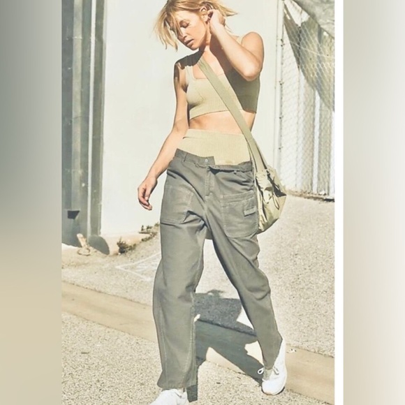 Free People FP Movement Voyage Pants Cargo Straight Leg XS - Picture 1 of 11